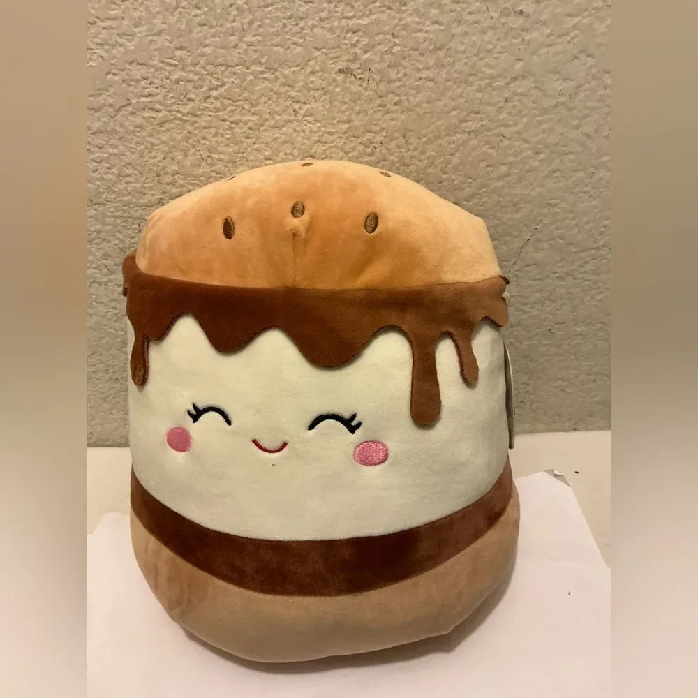 Squishmallows charming burger